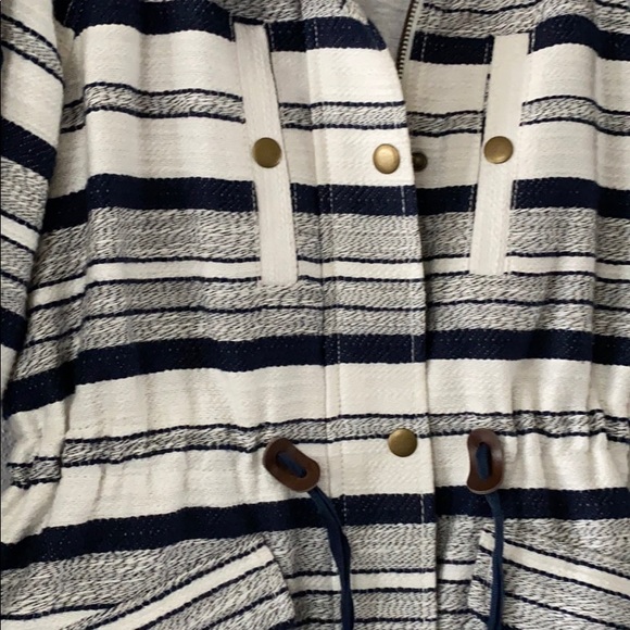 LOFT jacket - Picture 4 of 6